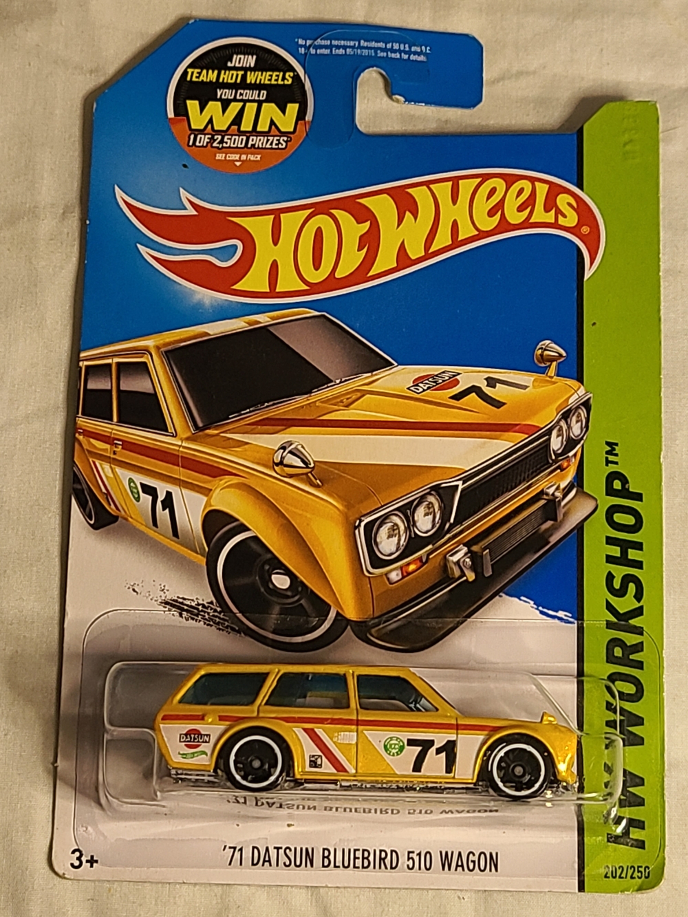 Hot Wheels '71 Datsun Bluebird 510 Wagon - Yellow
